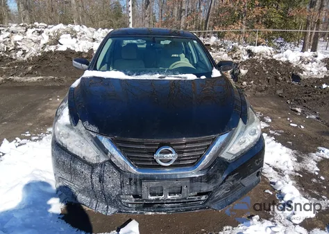 2016 Nissan Altima 2.5 S z USA, uszkodzony, nr VIN 1N4AL3AP2GC127310